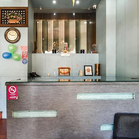 جايبور Oyo Flagship Hotel Spark المظهر الخارجي الصورة