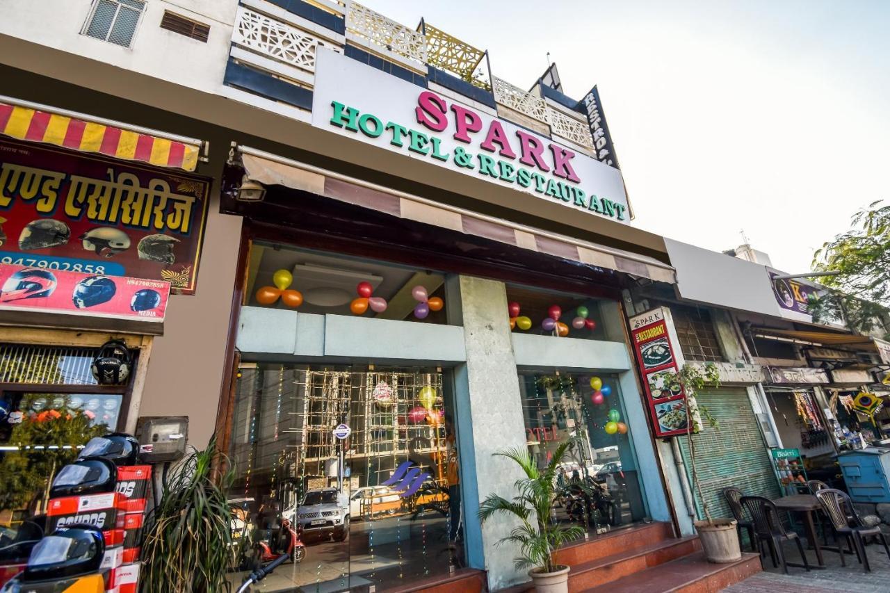 جايبور Oyo Flagship Hotel Spark المظهر الخارجي الصورة