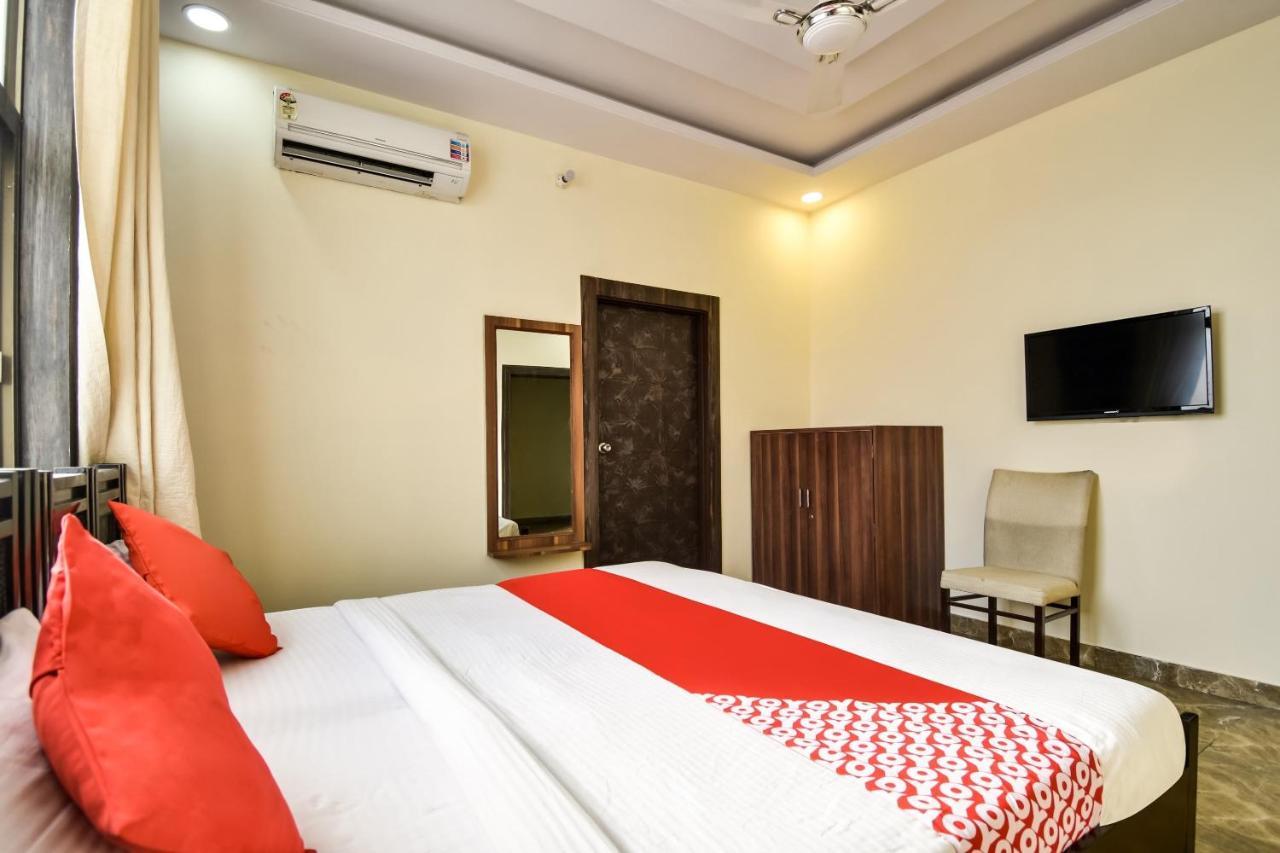 جايبور Oyo Flagship Hotel Spark المظهر الخارجي الصورة