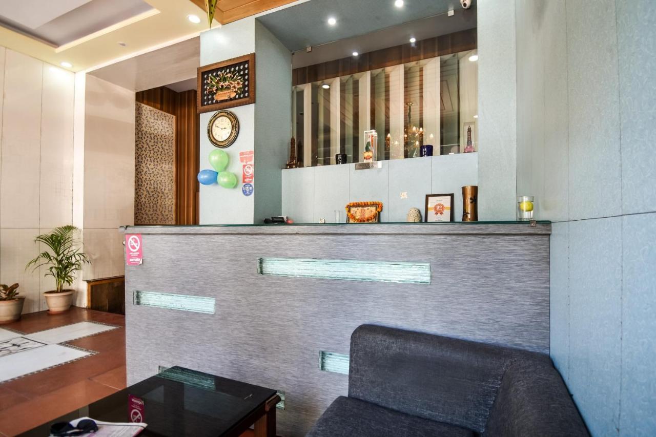 جايبور Oyo Flagship Hotel Spark المظهر الخارجي الصورة