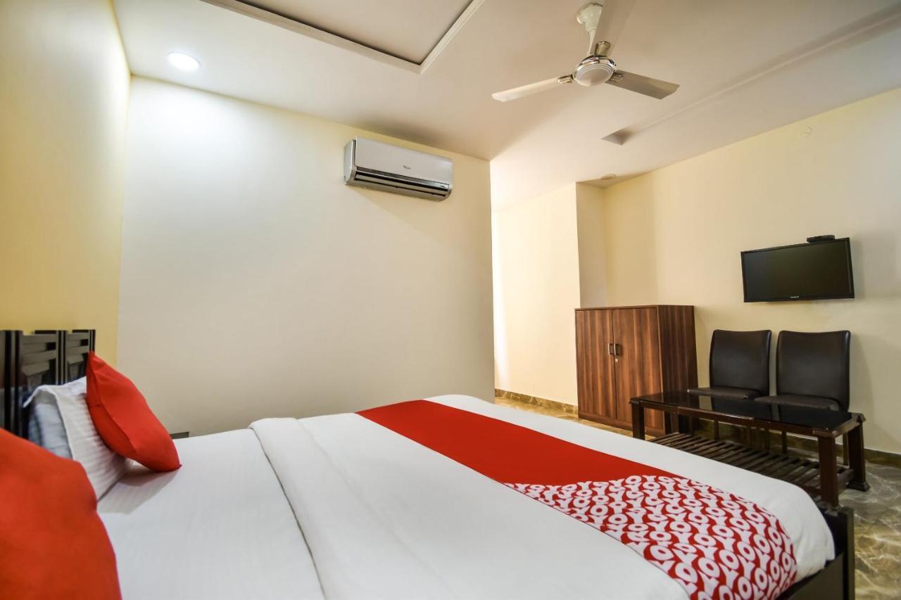 جايبور Oyo Flagship Hotel Spark المظهر الخارجي الصورة