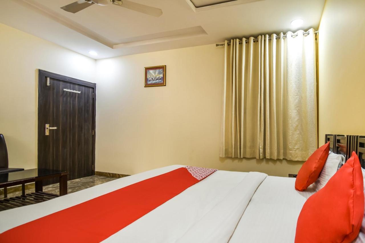 جايبور Oyo Flagship Hotel Spark المظهر الخارجي الصورة