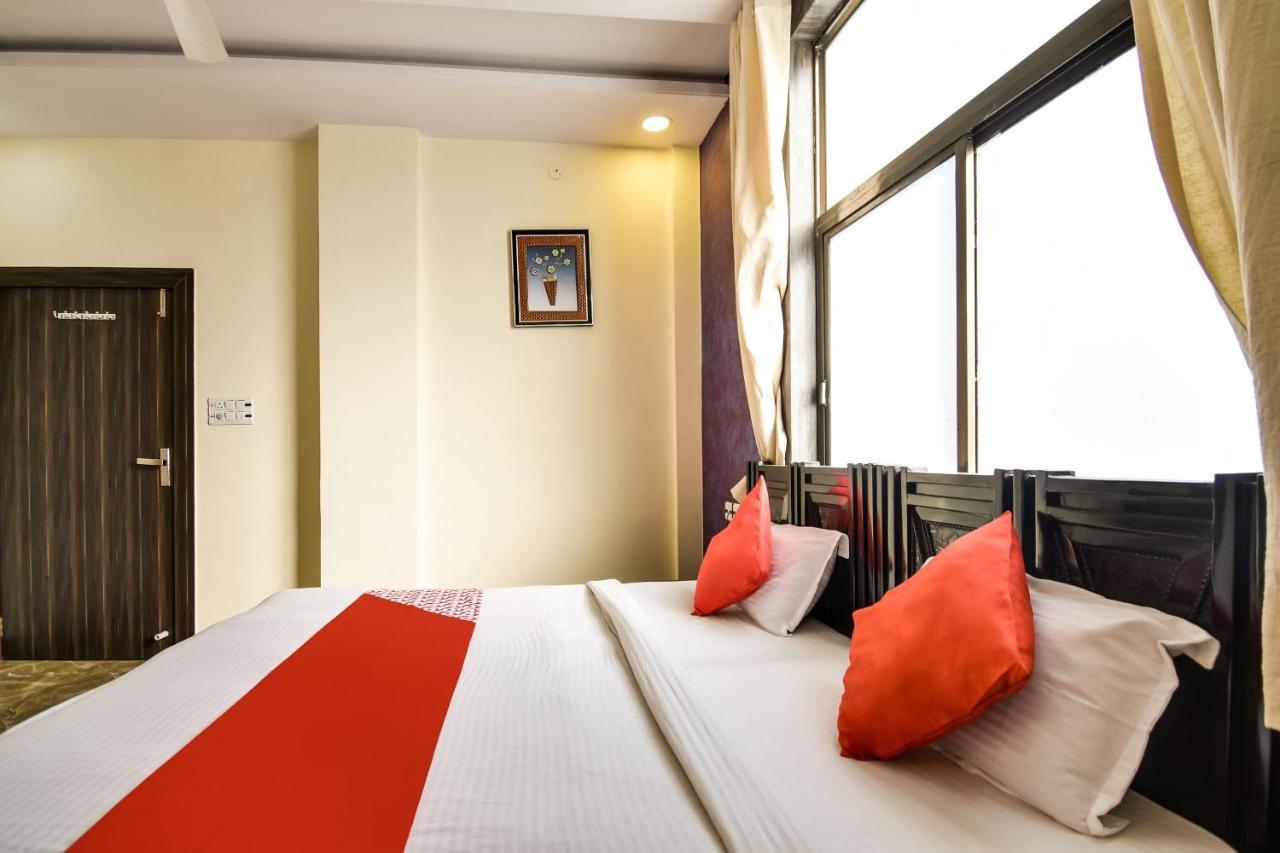 جايبور Oyo Flagship Hotel Spark المظهر الخارجي الصورة